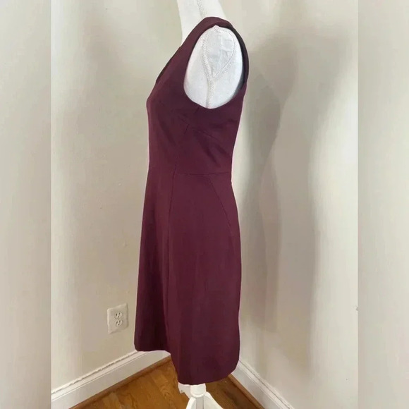 M.M Lafleur New York Rachel Dress in Burgundy Size 8 - Picture 3 of 8